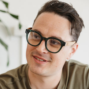 ALIVE ROCKY TORT l Wooden Magnifying Reader - Soek Fashion Eyewear Australia